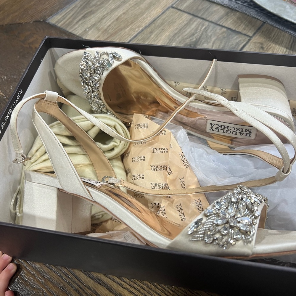 Badgley Mischka Ivana heels